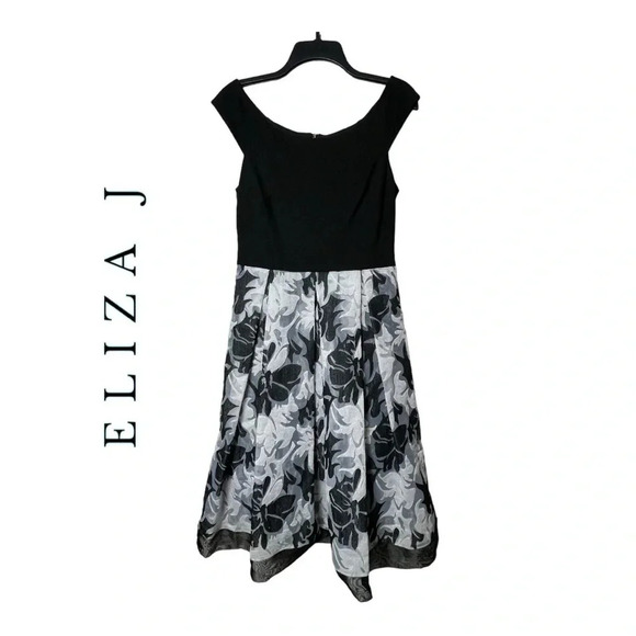 1427. ELIZA J SHOULDER SLEEVES TULLE FLORAL PATTERN KNEE LENGTH BLACK/WHITE‎ - Picture 1 of 9